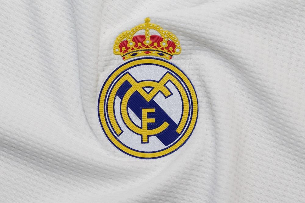 Real Madrid logo