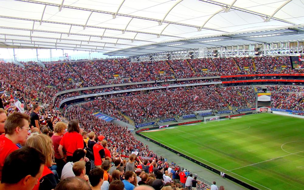 Livestream: Se Eintracht Frankfurt mod Borussia Dortmund på nettet