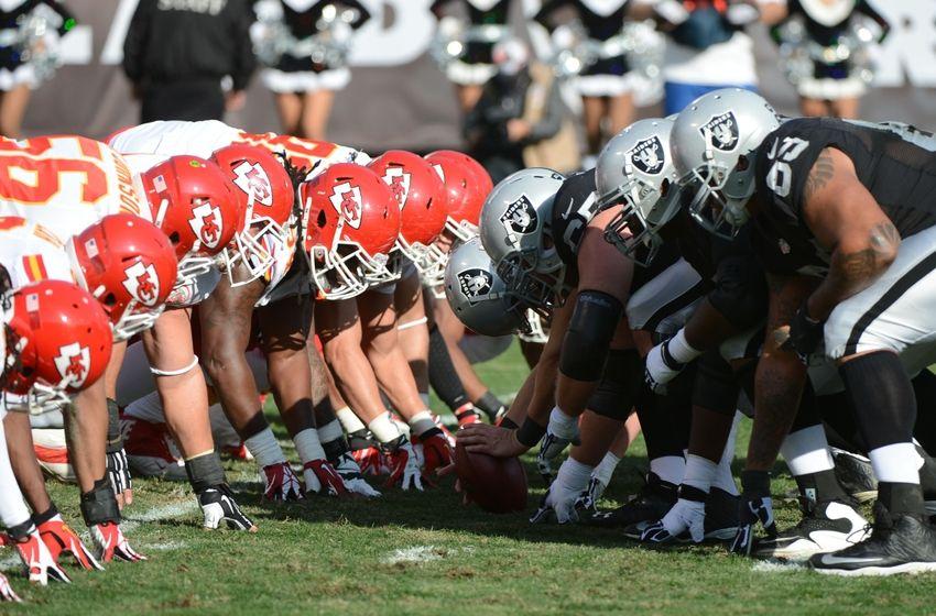 NFL: Kansas City Chiefs - Oakland Raiders