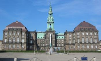 Thyra Frank favorit til første ministerfyring